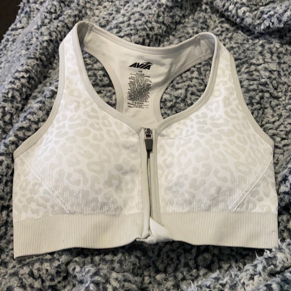Avia sports bra size large